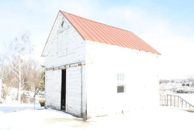 $139,900 | 370 North Main Street, Juneau, WI 53039