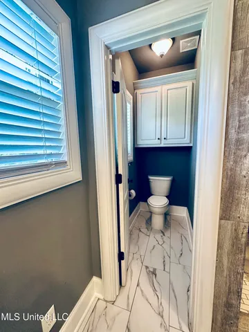 $489,900 | 10365 Dry Grove Road, Raymond, MS 39154