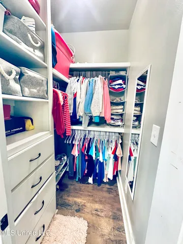 $489,900 | 10365 Dry Grove Road, Raymond, MS 39154