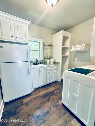 $489,900 | 10365 Dry Grove Road, Raymond, MS 39154