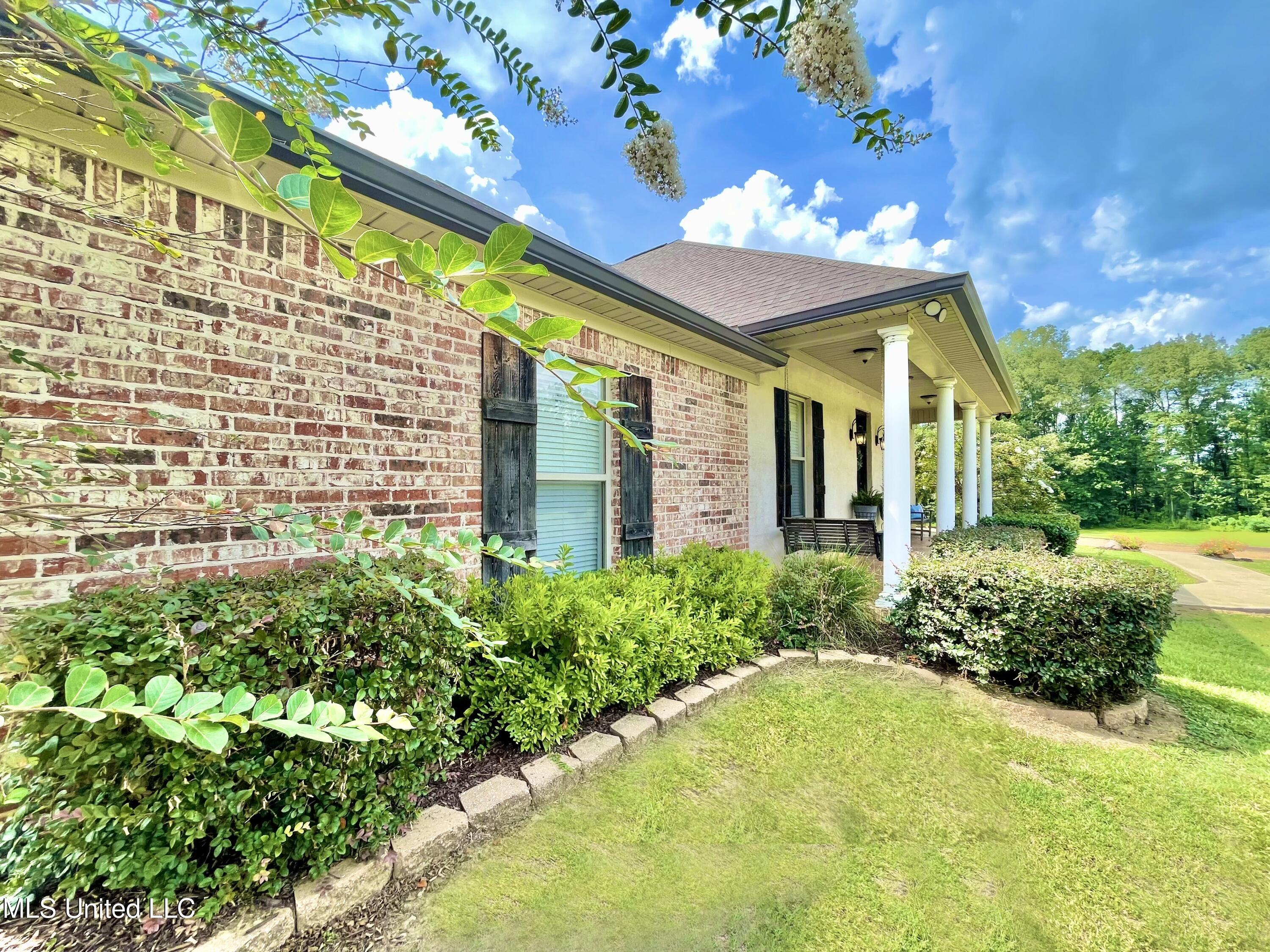 10365 Dry Grove Road Raymond, MS 39154 - Photo 46 of 83 image