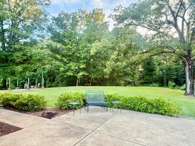 $489,900 | 10365 Dry Grove Road, Raymond, MS 39154
