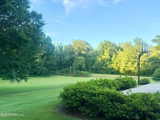 $489,900 | 10365 Dry Grove Road, Raymond, MS 39154