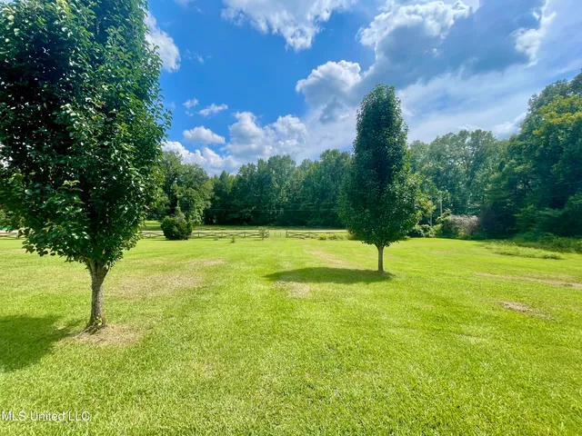 $489,900 | 10365 Dry Grove Road, Raymond, MS 39154