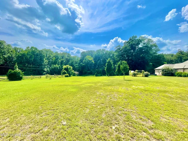 $489,900 | 10365 Dry Grove Road, Raymond, MS 39154
