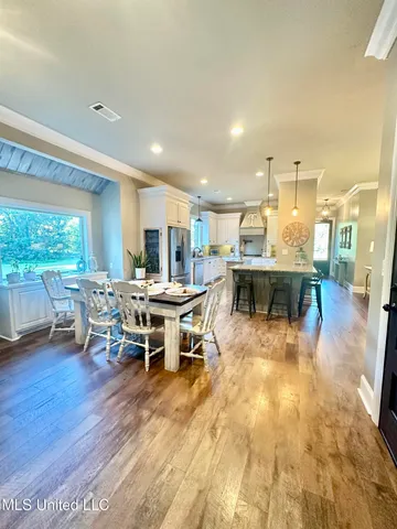 $489,900 | 10365 Dry Grove Road, Raymond, MS 39154