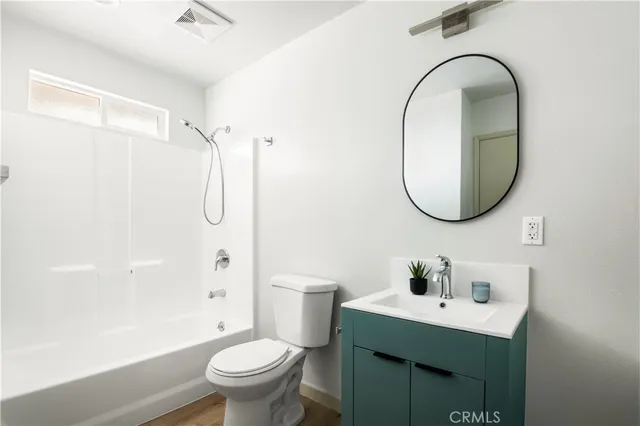 $1,639,000 | 1030 Echo Park Avenue, Los Angeles, CA 90026