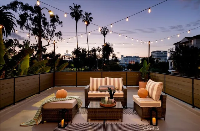 $1,639,000 | 1030 Echo Park Avenue, Los Angeles, CA 90026