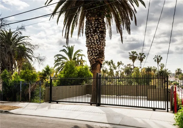 $1,639,000 | 1030 Echo Park Avenue, Los Angeles, CA 90026