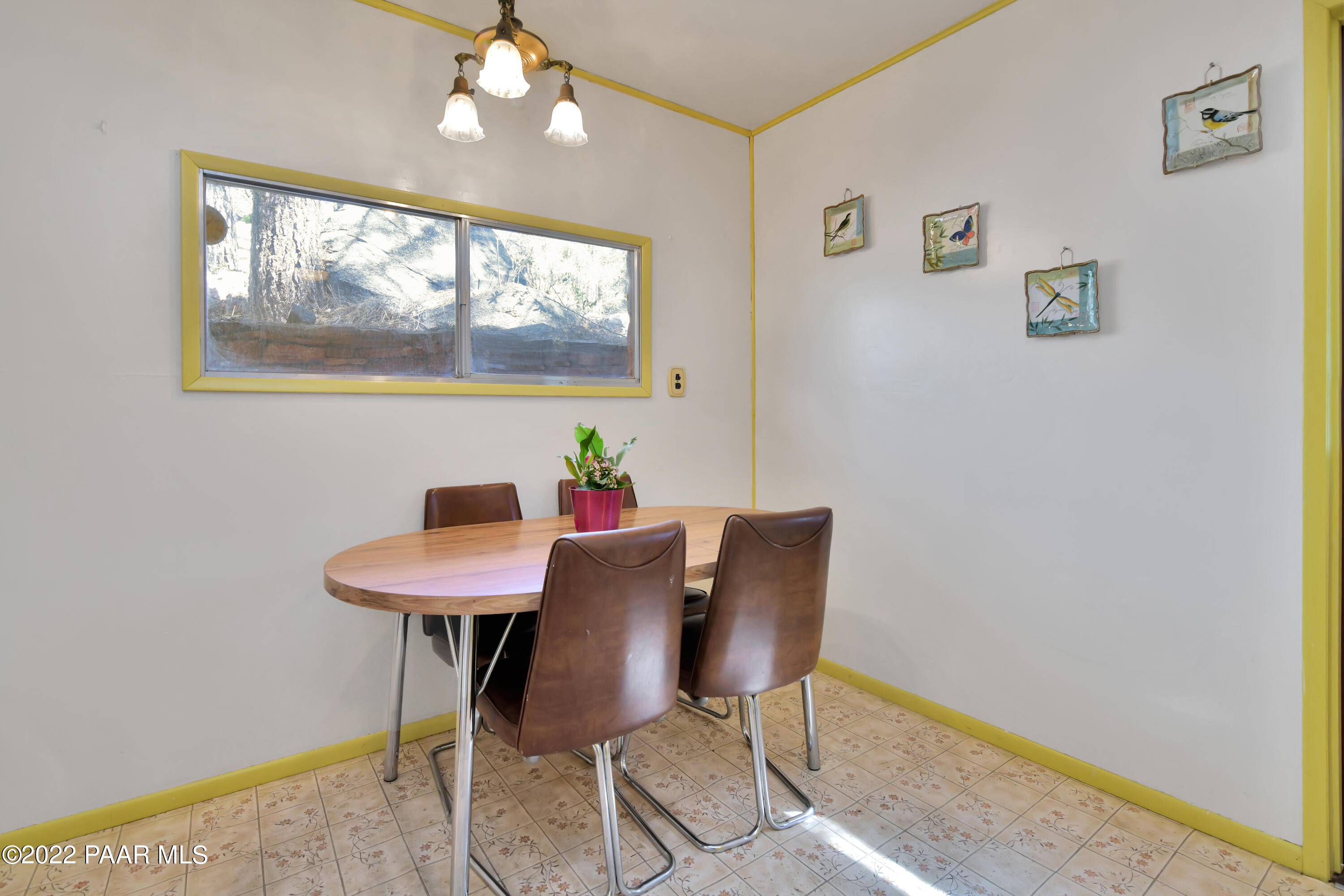 1509 West Turkey Track Road Prescott, AZ 86303 - Photo 14 of 58 Eat in Kitchen