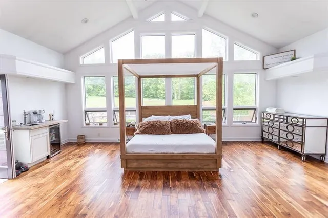 $1,100,000 | 33 Chalk Hill-Ohiopyle Road, Ohiopyle, PA 15470