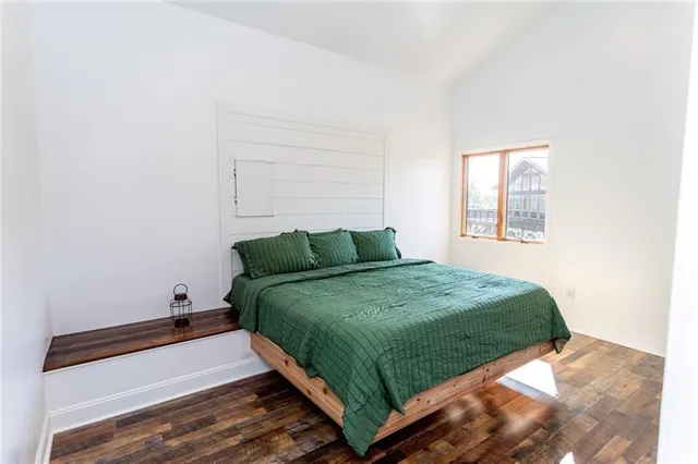 $1,100,000 | 33 Chalk Hill-Ohiopyle Road, Ohiopyle, PA 15470