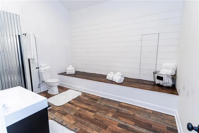 $1,100,000 | 33 Chalk Hill-Ohiopyle Road, Ohiopyle, PA 15470