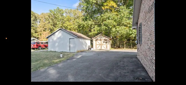 $379,900 | 611 Thacker Road, Manchester, TN 37355