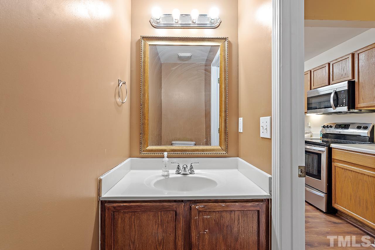 1505 Clover Ridge Court Raleigh, NC 27610 - Photo 17 of 35 Gallery Image 17