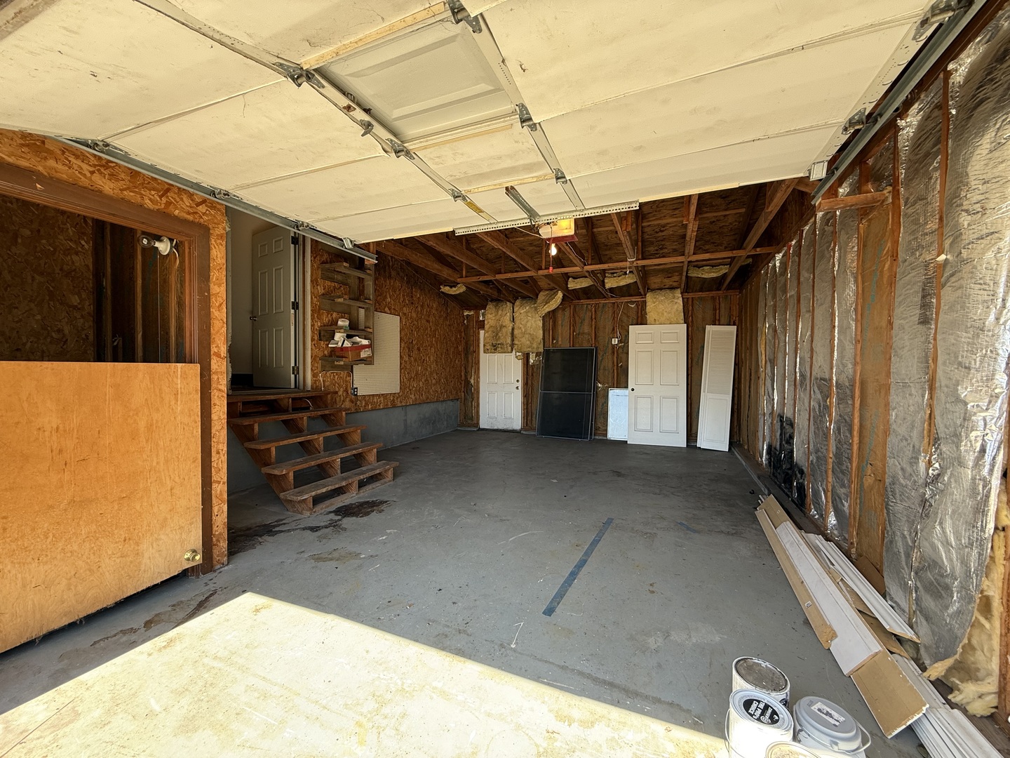 402 North Madison Street Clinton, IL 61727 - Photo 14 of 24 a view of small space