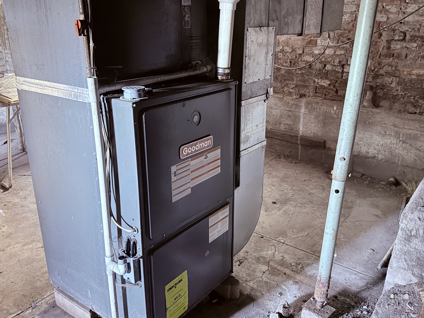 402 North Madison Street Clinton, IL 61727 - Photo 16 of 24 a view of storage and utility room