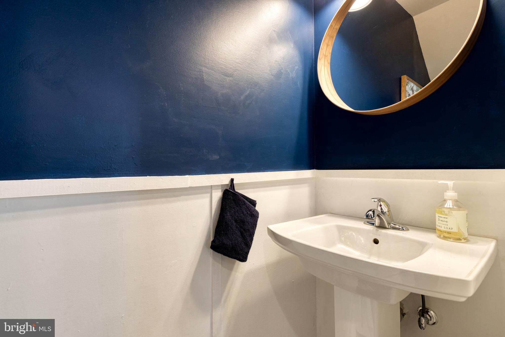 217 Dunkirk Road Baltimore, MD 21212 - Photo 19 of 31 Half bath on main floor