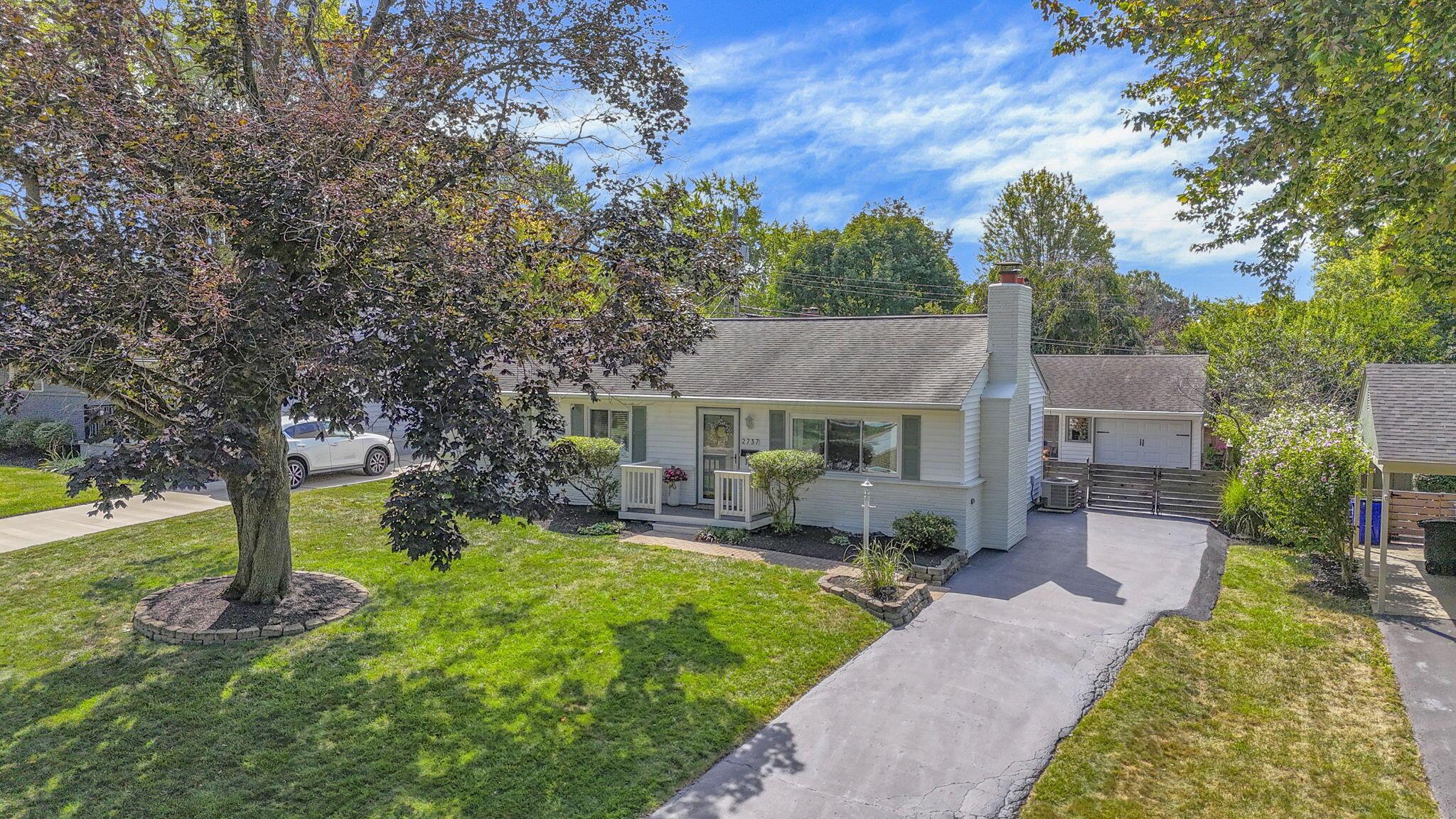 2737 Cranford Road Columbus, OH 43221 - Photo 33 of 44 2737 Cranford Realtor BethanyB front 3