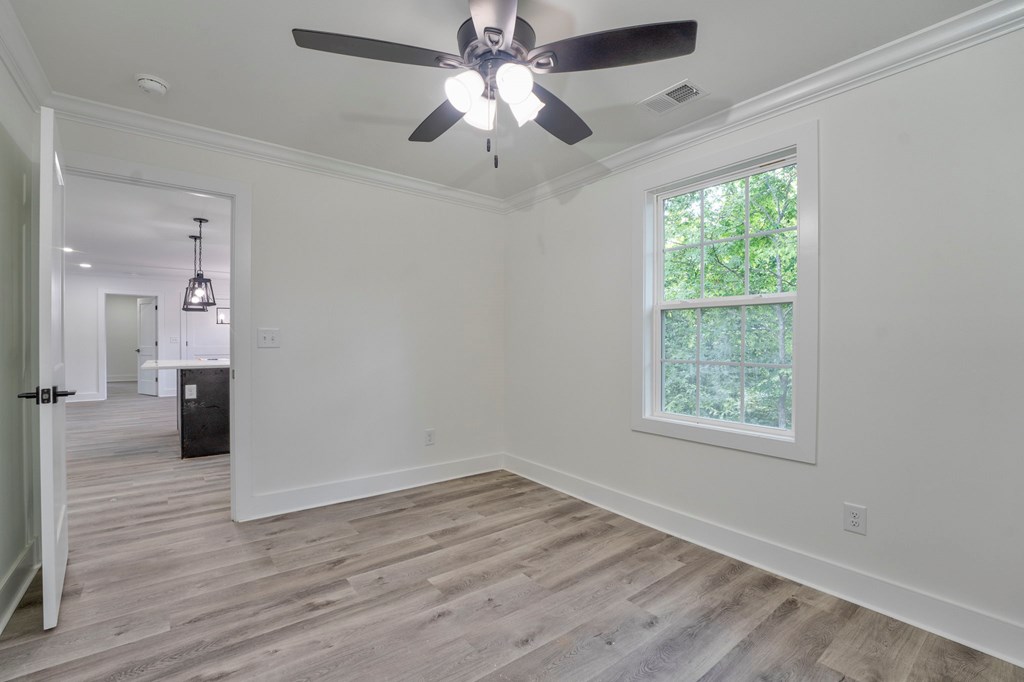 1895 Bowers Road Dalton, GA 30721 - Photo 25 of 38 Gallery Image 25