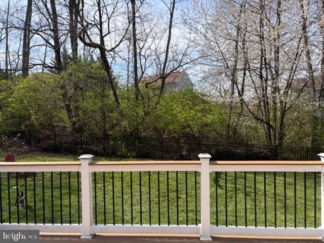 16 Matthew Drive Reading, PA 19608 - Photo 2 of 3