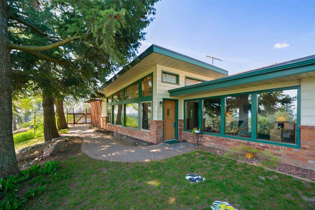 15313 East Jacobs Road Spokane, WA 99217 - Photo 1 of 20