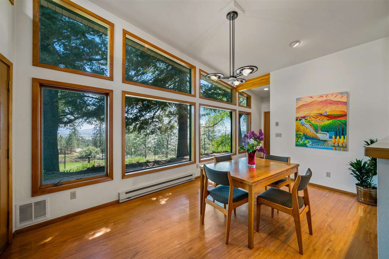 15313 East Jacobs Road Spokane, WA 99217 - Photo 4 of 20