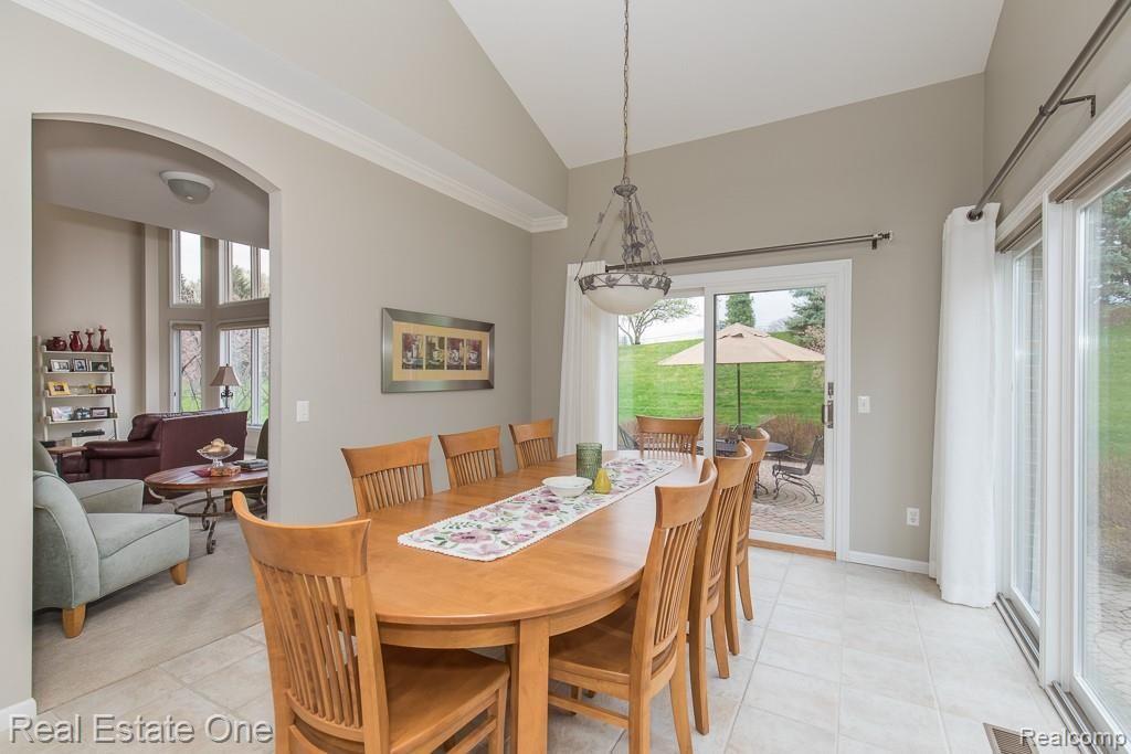 1406 Kentfield Drive Rochester, MI 48307 - Photo 8 of 52