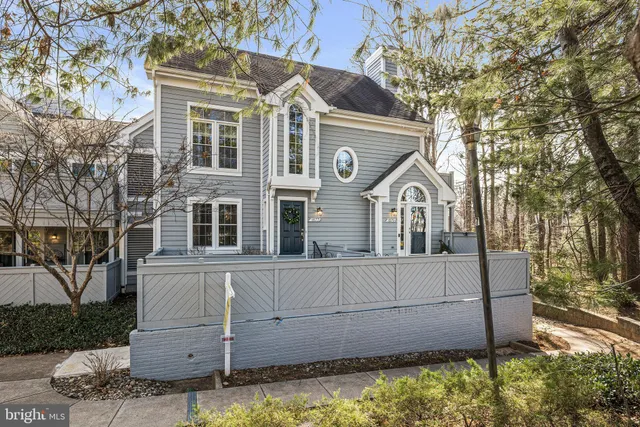 $2,600 | 1577 Church Hill Place, Unit 1577, Reston, VA 20194