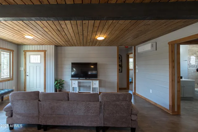 $194,000 | 208 Hereford Road, Bisbee, AZ 85603