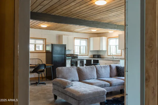 $194,000 | 208 Hereford Road, Bisbee, AZ 85603