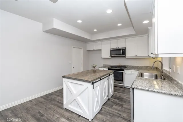 $1,150,000 | 1888 Plaza Del Amo, Torrance, CA 90501