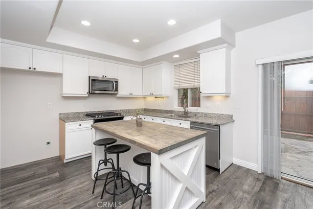 $1,150,000 | 1888 Plaza Del Amo, Torrance, CA 90501