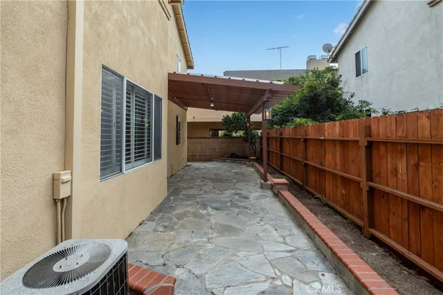 $1,150,000 | 1888 Plaza Del Amo, Torrance, CA 90501