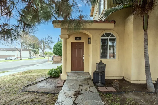 $1,150,000 | 1888 Plaza Del Amo, Torrance, CA 90501