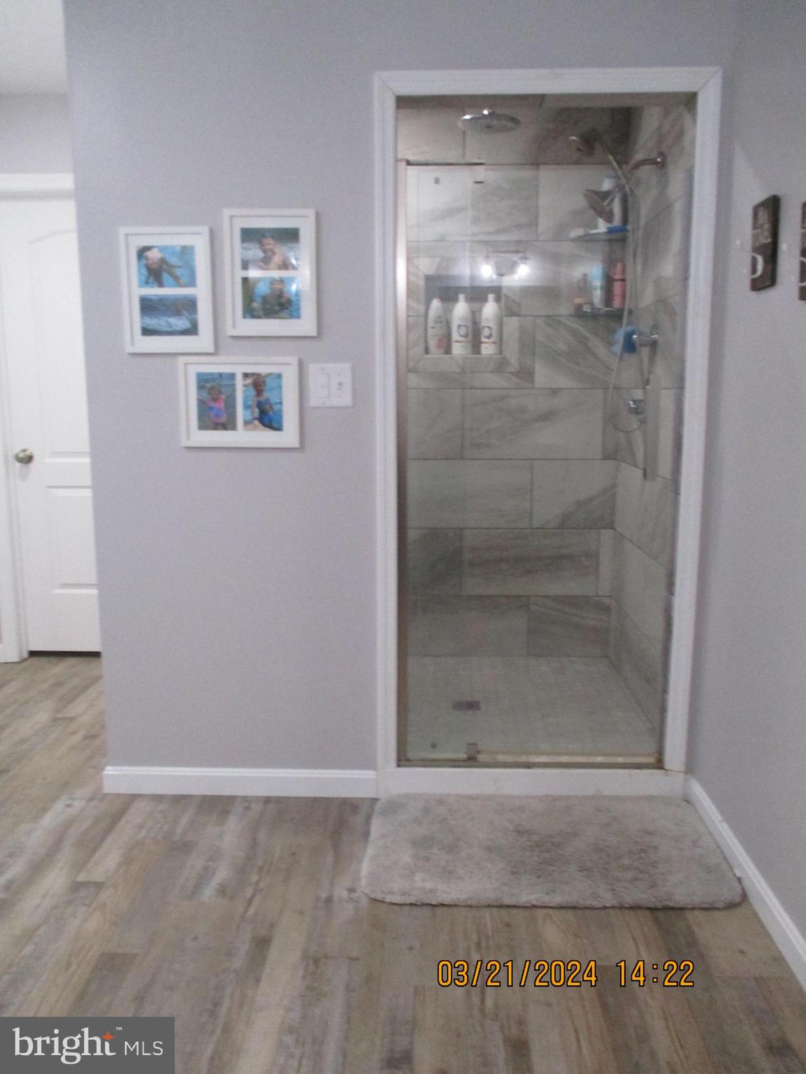 1014 Hoffman Road Windsor, PA 17366 - Photo 34 of 76 Oversized tiled shower