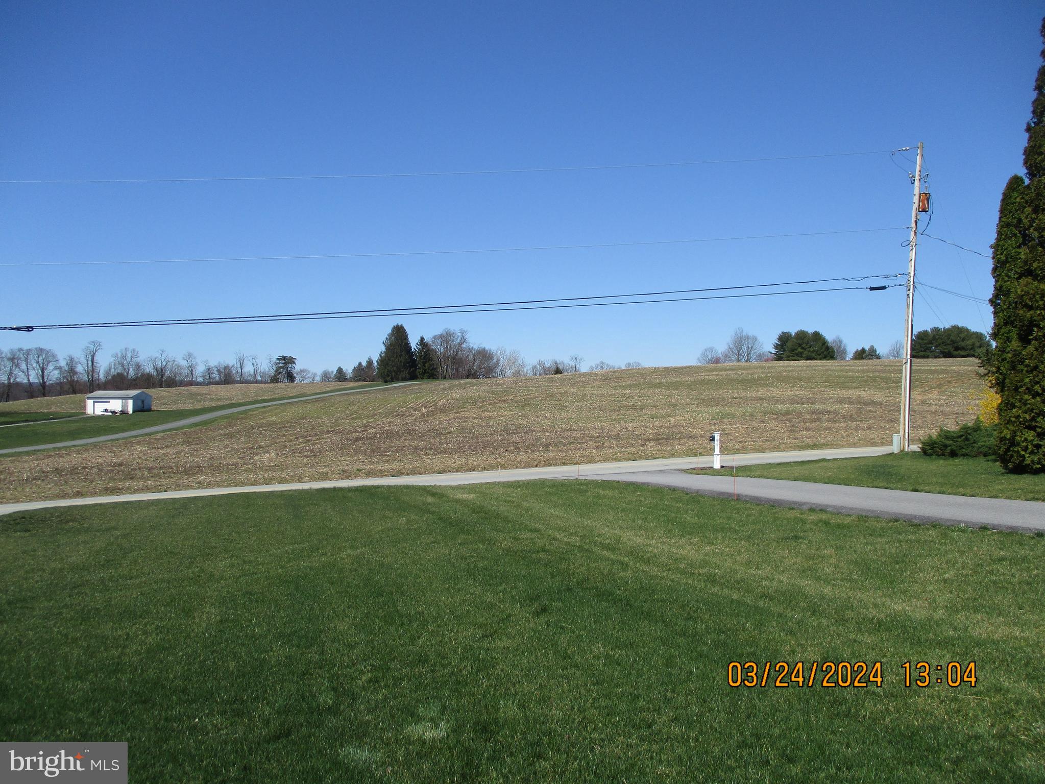 1014 Hoffman Road Windsor, PA 17366 - Photo 75 of 76 Large field attracts deer