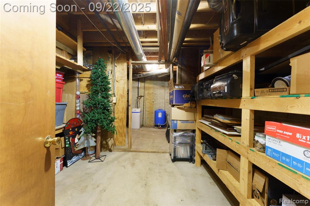 9511 West Allen Road Fowlerville, MI 48836 - Photo 46 of 98