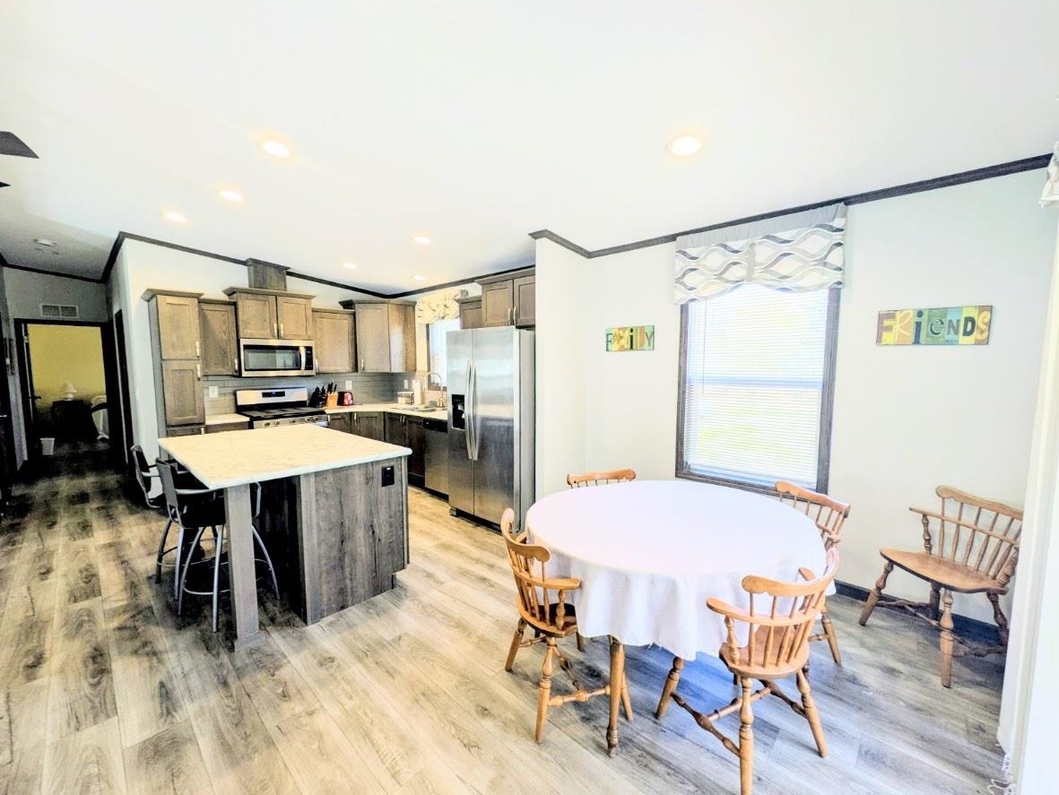 385 Ember Oxford, WI 53952 - Photo 4 of 28