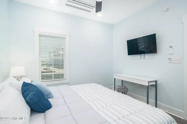 $848,000 | 200 Olde Towne Yacht Clb Drive, Unit 32, Beaufort, NC 28516