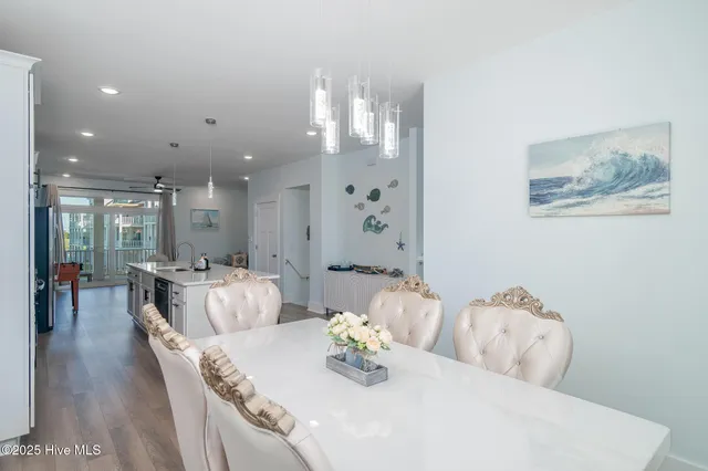 $858,000 | 200 Olde Towne Yacht Clb Drive, Unit 32, Beaufort, NC 28516