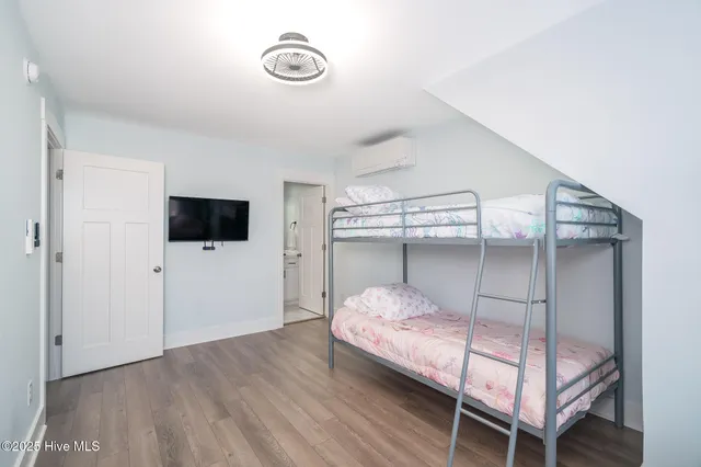 $858,000 | 200 Olde Towne Yacht Clb Drive, Unit 32, Beaufort, NC 28516