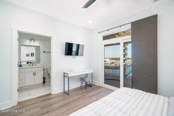 $848,000 | 200 Olde Towne Yacht Clb Drive, Unit 32, Beaufort, NC 28516