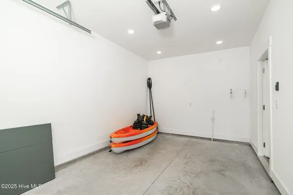 $848,000 | 200 Olde Towne Yacht Clb Drive, Unit 32, Beaufort, NC 28516