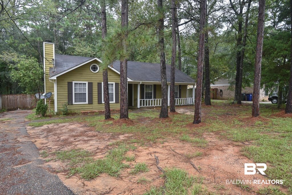104 Lawson Road Daphne, AL 36526 - Photo 2 of 28