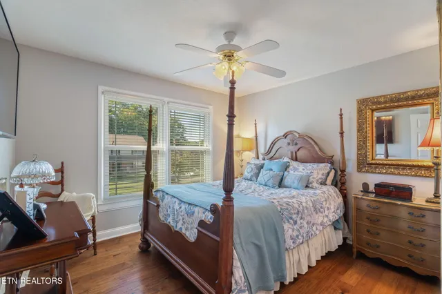 $448,900 | 256 Country Run Circle, Powell, TN 37849