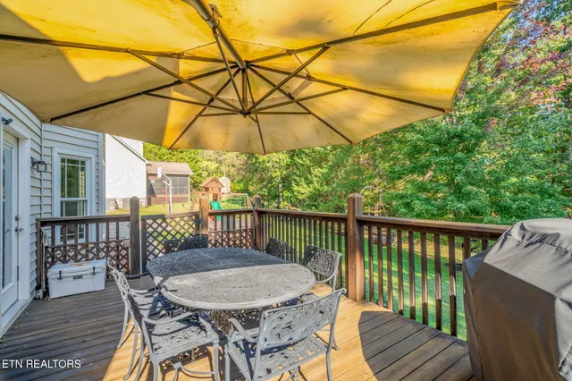 $448,900 | 256 Country Run Circle, Powell, TN 37849