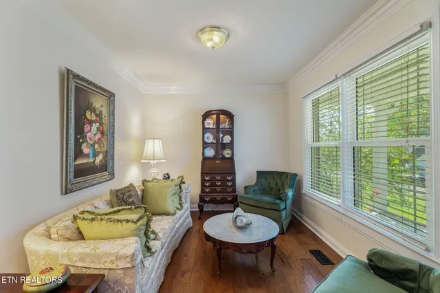 $448,900 | 256 Country Run Circle, Powell, TN 37849