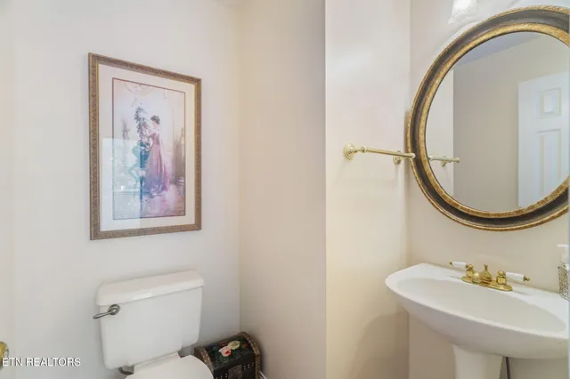 $448,900 | 256 Country Run Circle, Powell, TN 37849