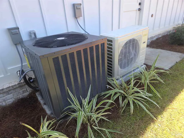 $778,960 | 5806 Highland Lake Drive, Milton, FL 32583